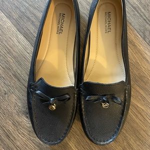 Brand new Michael Kors loafers never worn!!